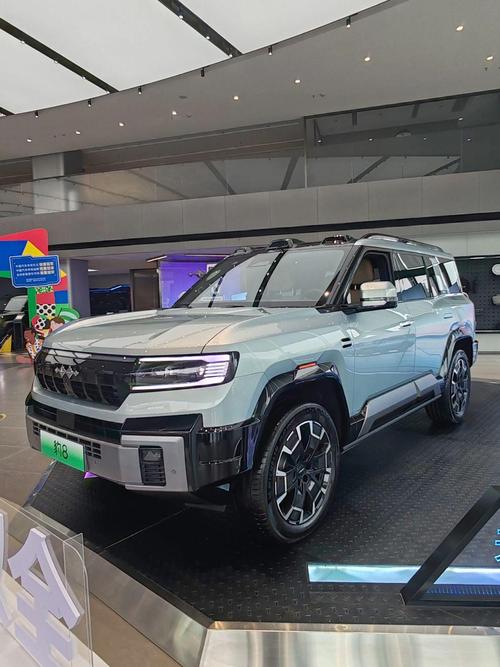 东莞23比亚迪方程豹硬派越野的爆款，英菲尼迪35周年与你共成长